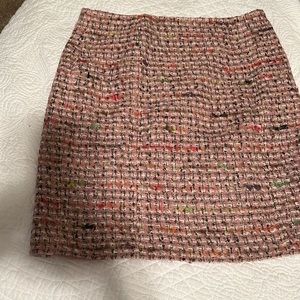 Multi color Ann Taylor skirt size 6